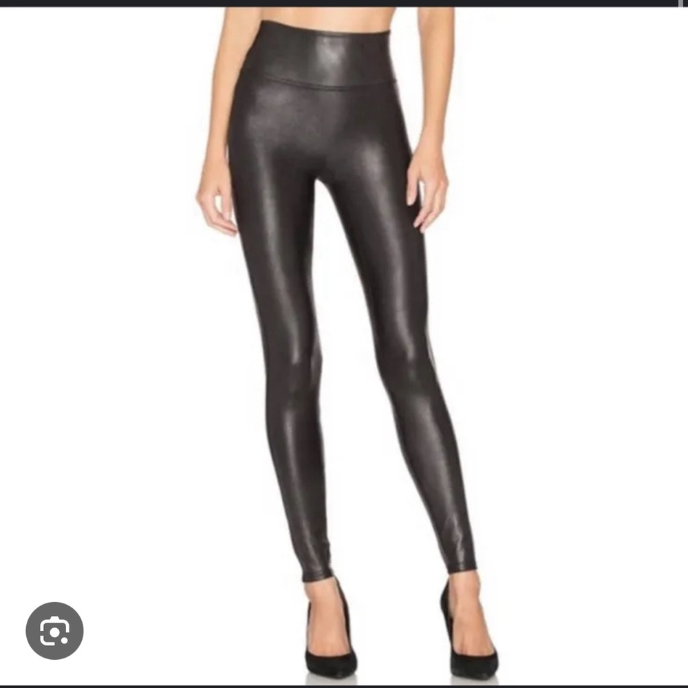 SPANX Faux Leather Leggings Shine Size Medium